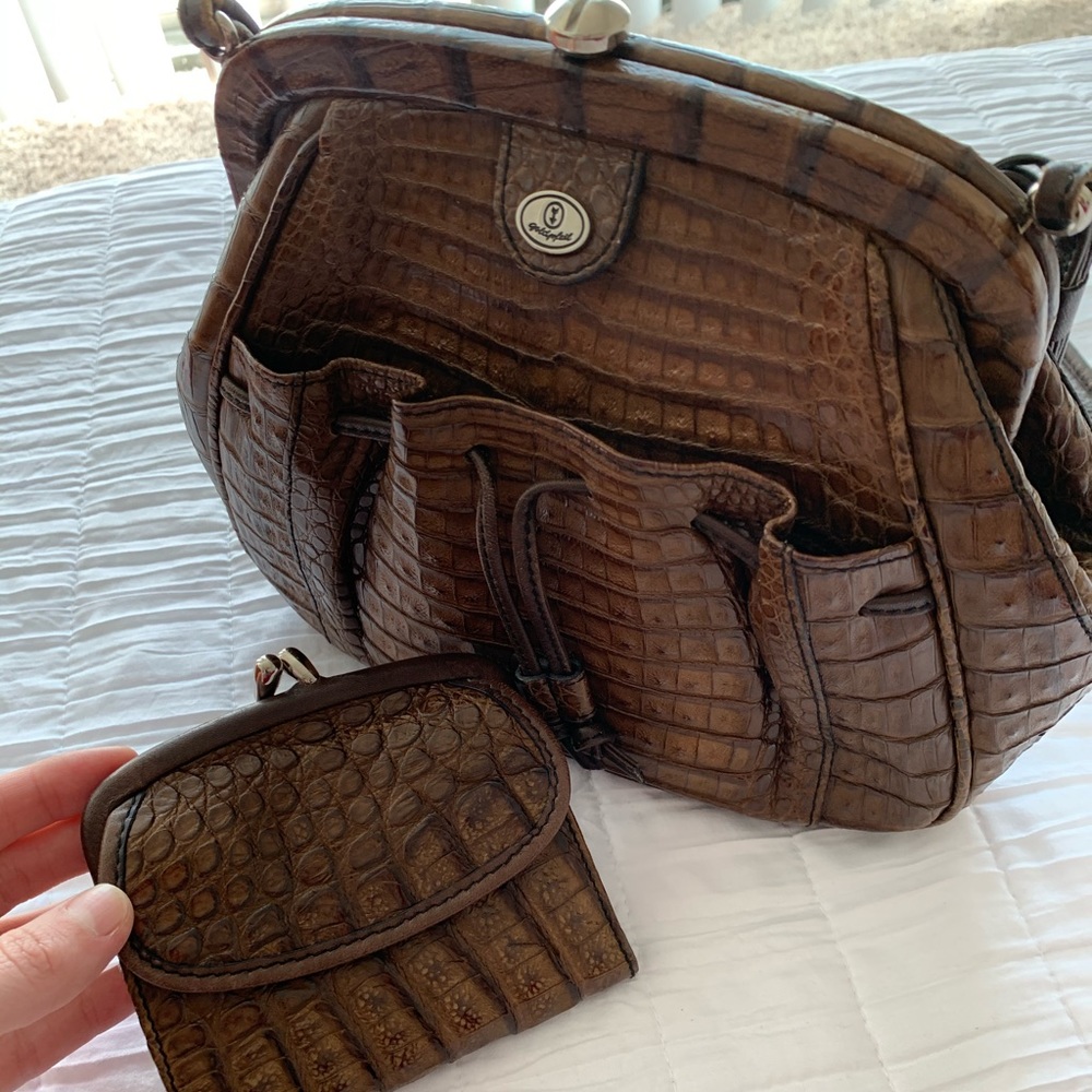 Vintage Gold Pfeil genuine crocodile purse